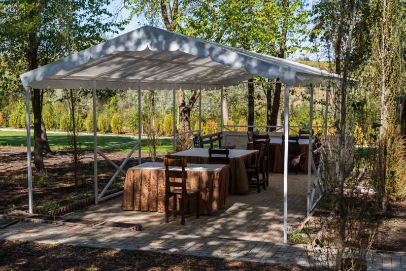 Quelle structure pliante choisir pour votre entreprise ? Avranches FM