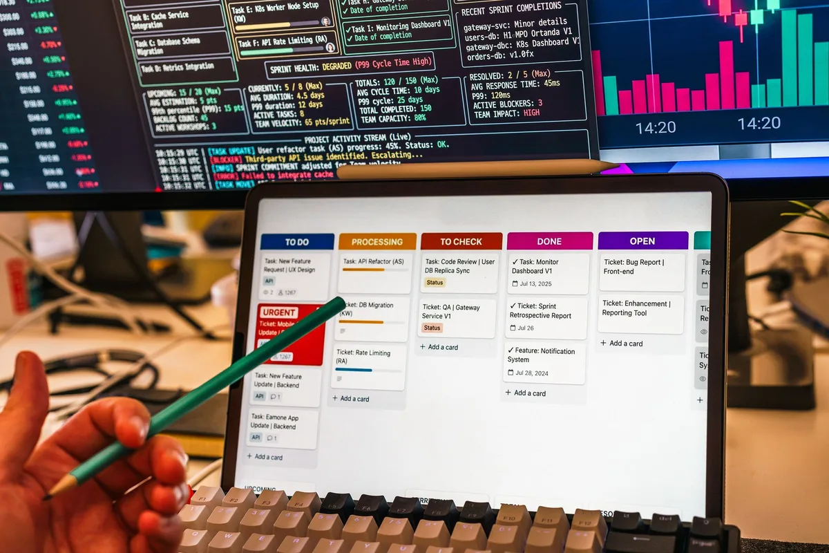 Tableau de bord montrant les métriques d'erreur et les garde-fous de surveillance d'un processus automatisé.