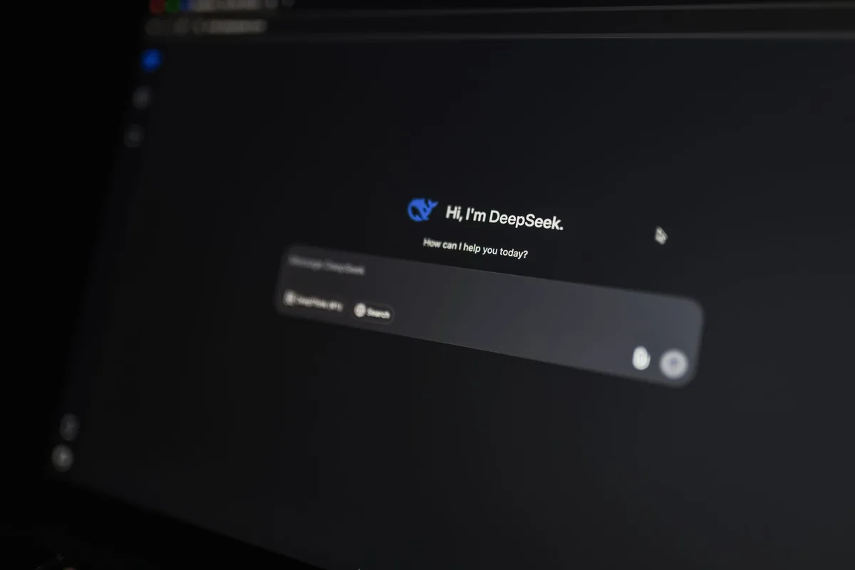 Interface de partage d'image avec lien direct et options de copie