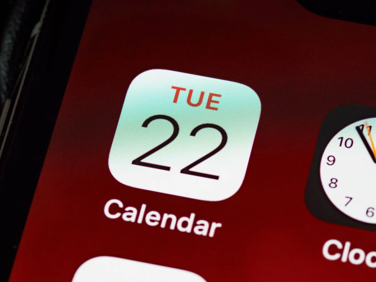 Interface de calendrier optimisée pour affichage mobile et desktop