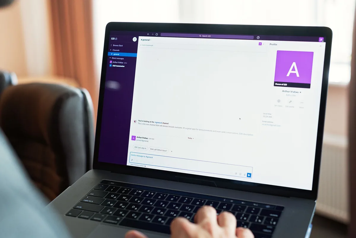 Interface de plateforme web DIY affichant des templates de site vitrine