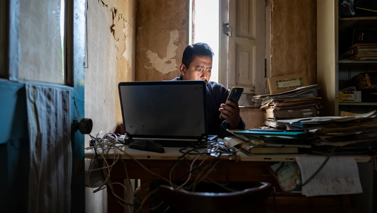 Erreurs fréquentes et limites à connaître — Quelques pièges à éviter avant de conclure qu’une offre est défaillante : Tester uniquement en Wi‑Fi et sur un appareil ancien : la plupart des chutes de performance viennent du réseau local ou du