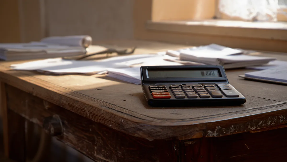 Transformer un capital en rente : rôle du coefficient — Une fois la valeur « occupée » obtenue, la part qui reste à payer se répartit généralement entre un capital initial (bouquet) et des versements périodiques (rente viagère). Le barème fournit