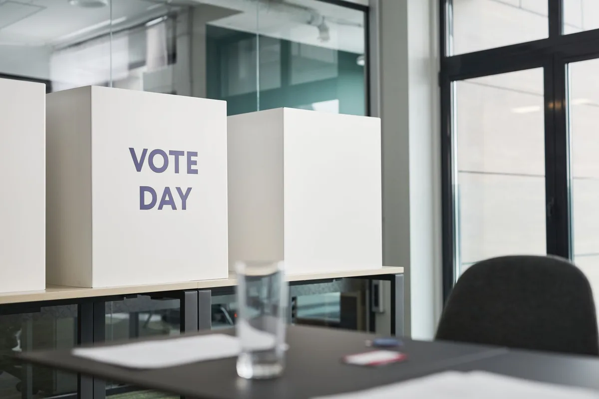 Copropriétaires réunis en assemblée générale pour voter les travaux